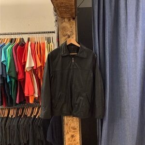Vintage Black Zip-Up Leather Jacket